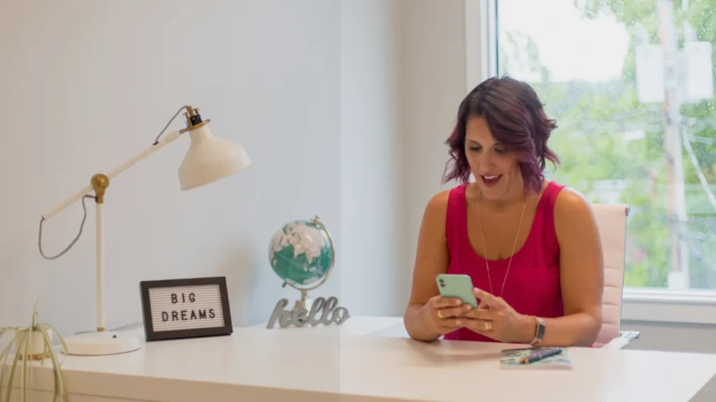 FiverGap What to Check Before Using a Messaging App